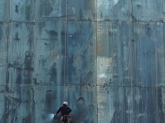 Мойка фасадов зданий — профессионалы делают это лучше всех, получите максимальную чистоту вашего фасада