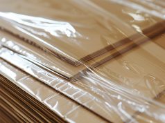 Упаковка ДСП с помощью стрейч-пленки: эффективность