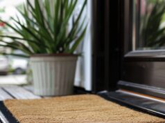 Грязезащитные ковры: незаменимые помощники в борьбе за чистоту