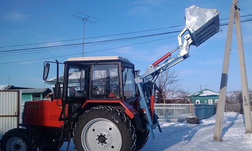 Погрузчик фронтальный Т-219 для трактора МТЗ-82